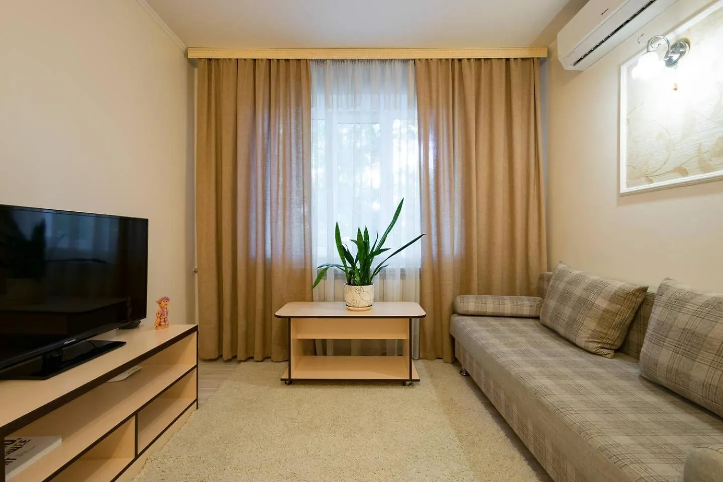 Nadezhda Apartments On The Nauryzbai Batyr 63 Almaty